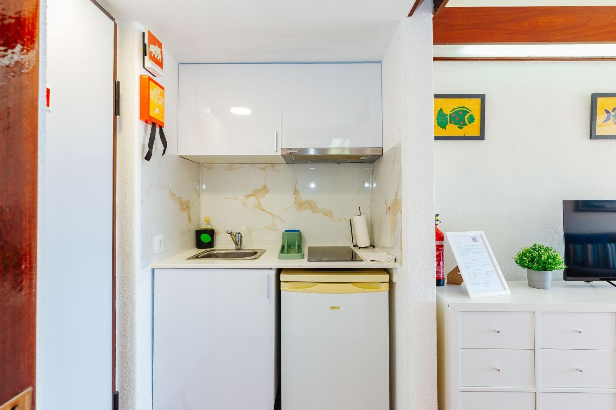 Rent4Rest - Sesimbra Ocean View Studio エクステリア 写真