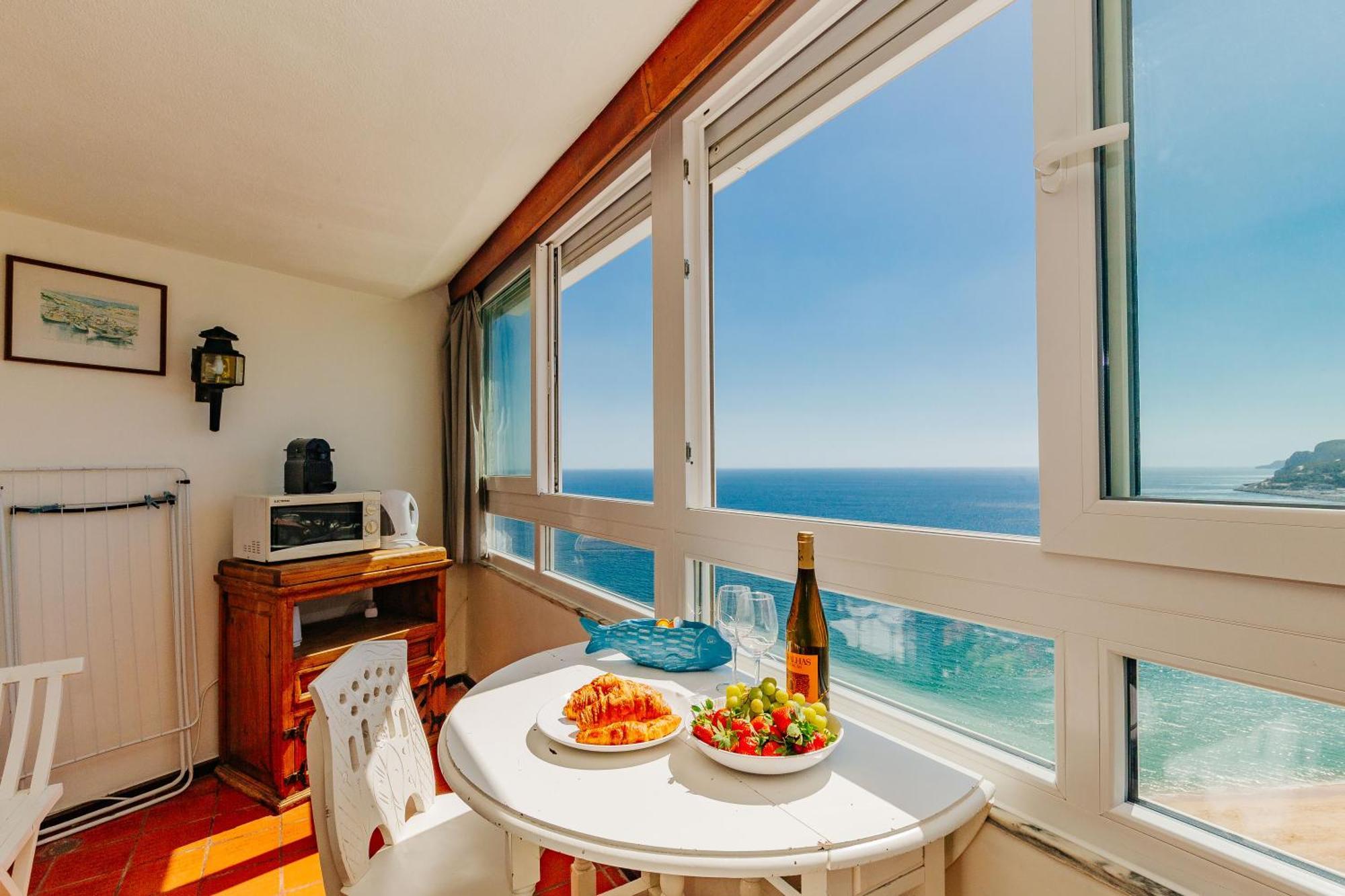 Rent4Rest - Sesimbra Ocean View Studio エクステリア 写真
